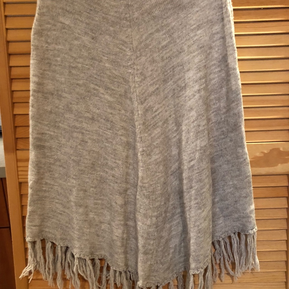 BCBG Poncho - Picture 2 of 2